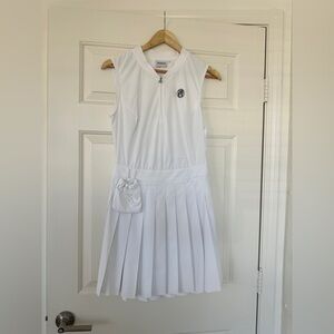 White Sleeveless Dress